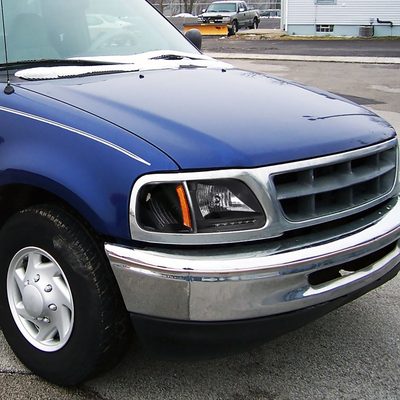 1997-2004 Ford F-150/Expedition Factory Headlights SMD LED Light Strip Black