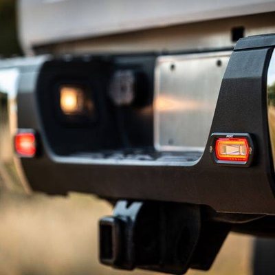 Par de Faros Auxiliares SR-L Series Spreader Con Retroiluminacion Halo Azul