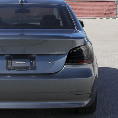 2004-2007 BMW E60 5 Series Sedan LED Tail Lights Glossy Black/Smoke Lens