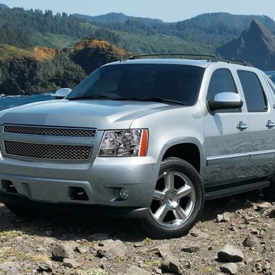 2007-2014 Chevy Avalanche/Tahoe/Suburban Factory Style Headlights Chrome/Clear