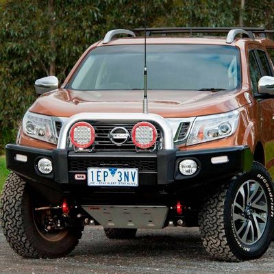 Defensa Delantera Sahara Deluxe Bar para NP300 16-20