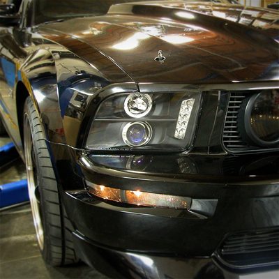 2005-2009 Ford Mustang Halo Projector Headlights LED Light Strip Matt Black