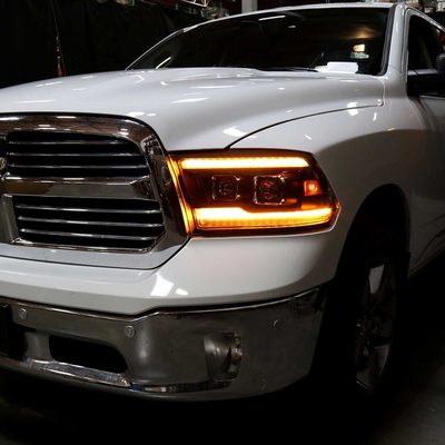 For Dodge RAM 1500 2009-18 / RAM Classic 2019-21 / 2500 3500 2010-18 Amber LED Bar Switchback Projector Headlights Matte Black Housing Clear Lens