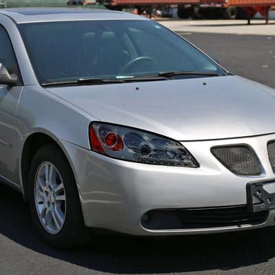 2005-2010 Pontiac G6 Projector Headlights w/ LED Light Strip Chrome/Smoke Lens