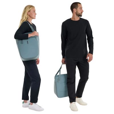 Alforjas Chasm Cooler Thule color Azul de 21L con sistema InLock