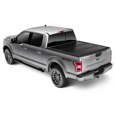 Tapa plegable Gator de 6.5' para Silverado / Sierra 1500 19-25 Reg Cab
