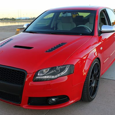 2006-2008 Audi A4 Projector Headlights R8 SMD LED Light Strip Matt Black/Clear