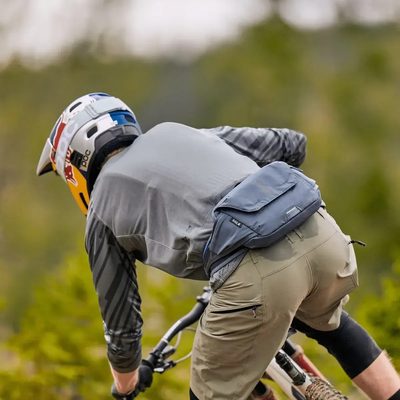 Riñonera Thule Rail 4L Color Caqui