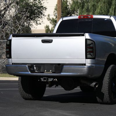 2007-2009 Dodge RAM 1500/2500/3500 White LED Bar Tail Lights Matte Black/Smoke