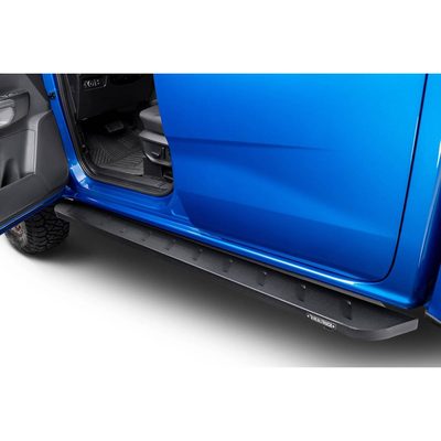 Estribos RB10 Ngo Text de 68" para Land Cruiser / GX 550 24 - 25