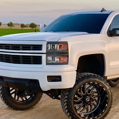 2014-2015 Chevy Silverado 1500 LED Bar Projector Headlights Chrome/Black Trim