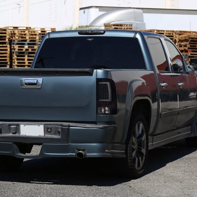 2007-2013 GMC Sierra 1500/ Sierra 2500HD 3500HD LED Tail Lights Black/Smoke
