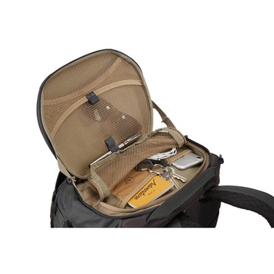 Thule Landmark 40L Obsidian