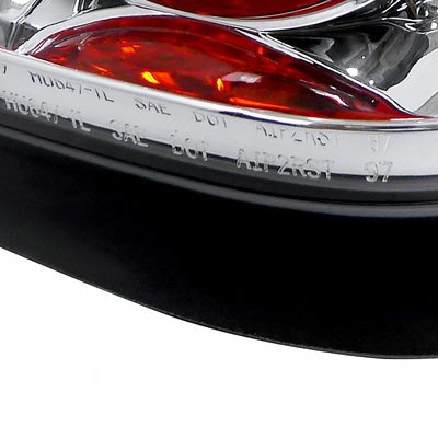 1996-2004 Nisssan Pathfinder/ Infiniti QX4 Tail Lights Chrome/Clear Lens