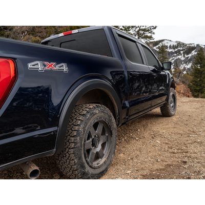 Fits 2021-2026 Ford F150, 5'7" ,6'7" ,8' Bed (BUS-20962-02)