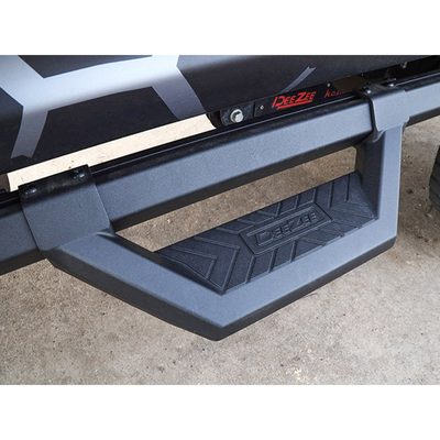 Dee Zee Hex Cast Step DZ66321CTB&DEZ-DZ66317