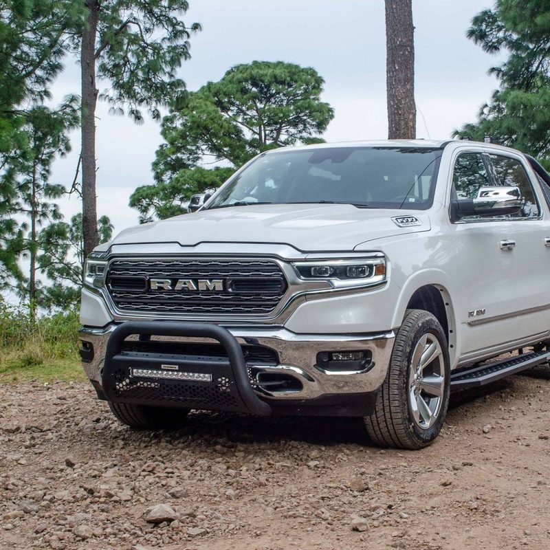 RC2 LR20 Ngo Tex con luz de 20" Ram 1500 19-24