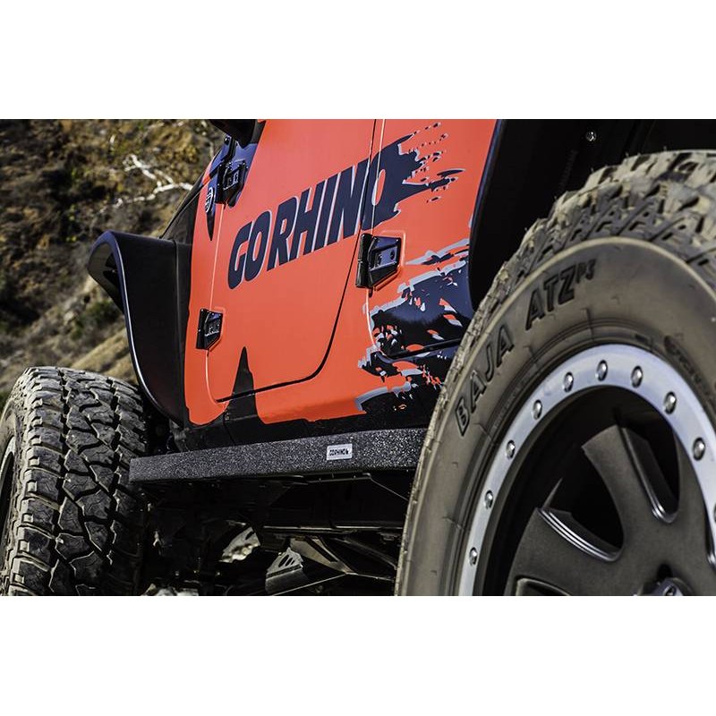 Estribos RB10 68" Ngo Text para Wrangler JK 07-18 (4 puertas)
