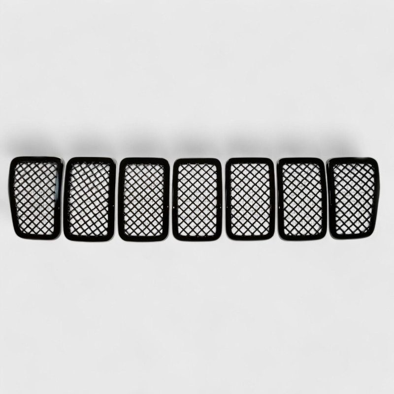 2019-2023 Jeep Cherokee Grille Overlay Gloss Black 7Pcs ABS Plastic