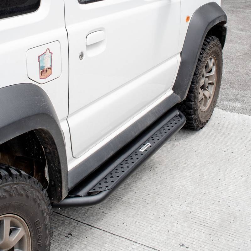 Estribos Dominator DSS para Jimny 19 - 26 (2 puertas)