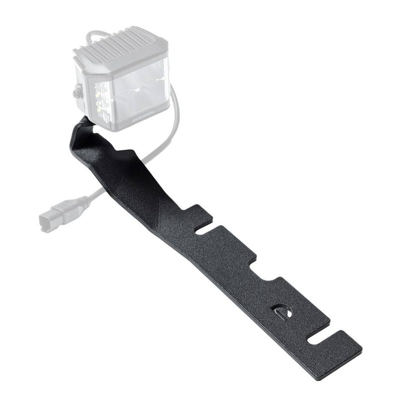 Montaje de Luz Led en cofre para Ram 1500 10-18
